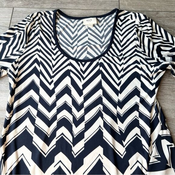 Eci Waves Pattern Draped Asymmetrical Hem Tunics - Picture 10 of 15